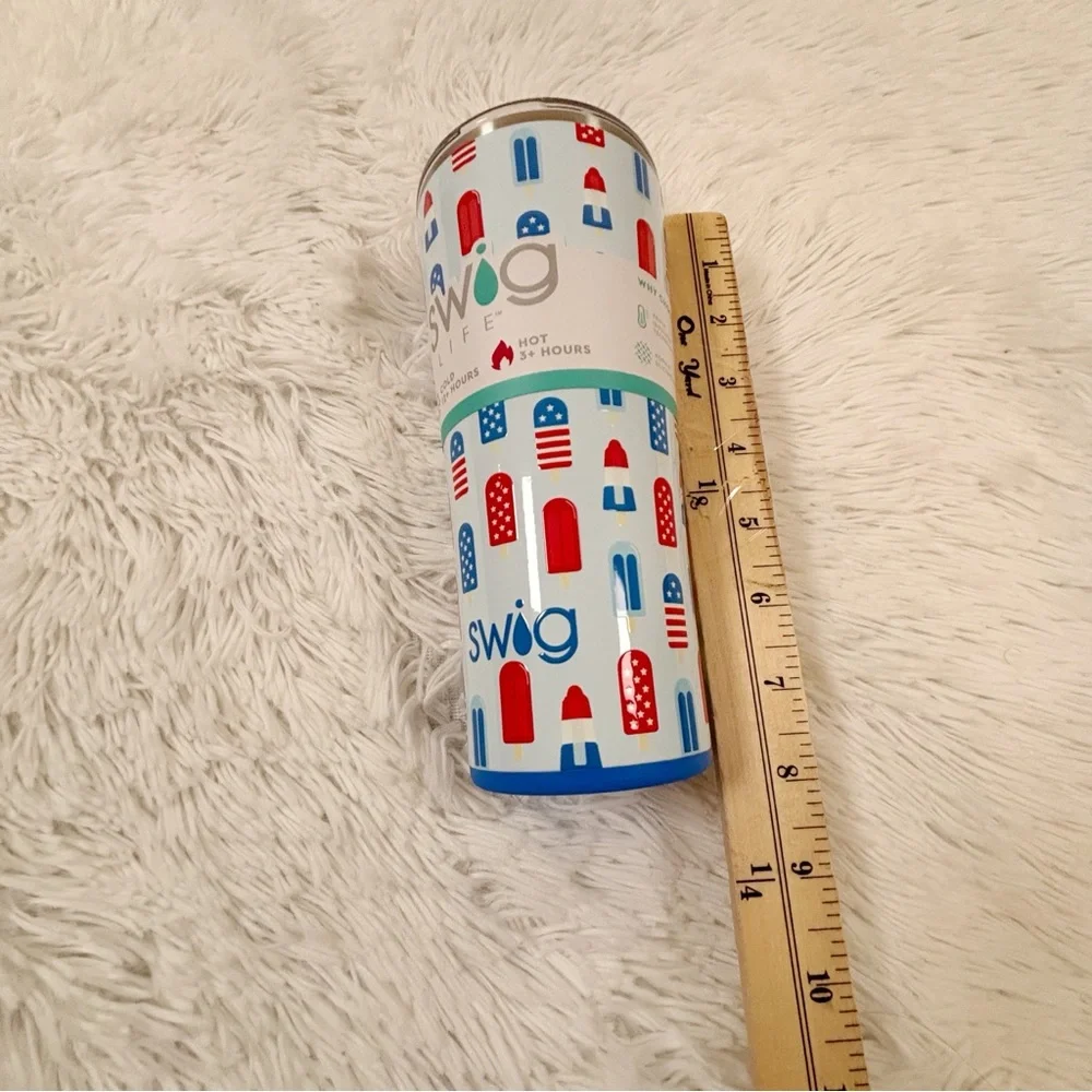 Swig Life 22 oz Tumbler | Insulated Stainless Steel Travel‎ Tumbler | Rocket Pop